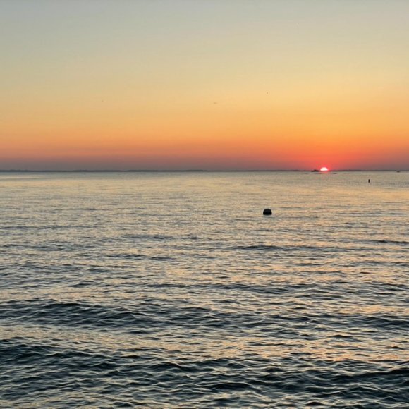 Welcome!! ☀️😊⛵️🧡 - Picture 2 of 8